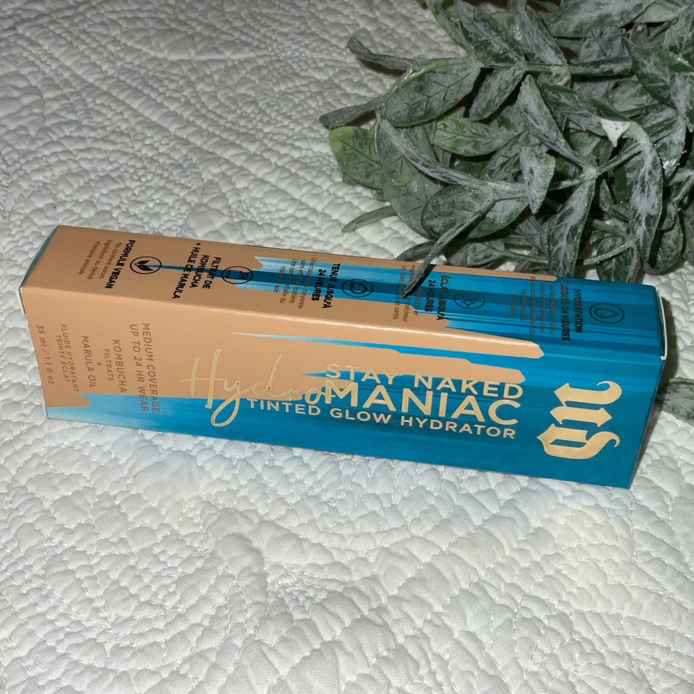 Urban Decay Stay Naked Maniac Tinted Glow Hydrator # 40 - Picture 3 of 7